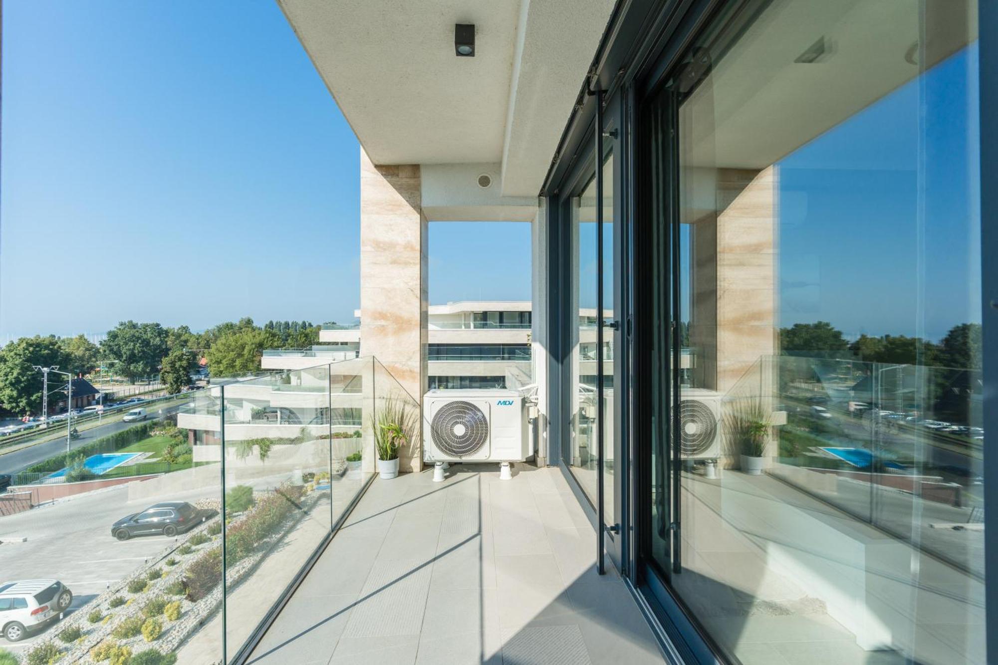 Club Panorama View Apartment